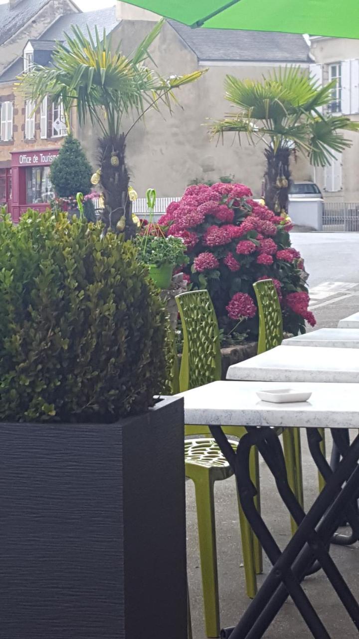 Hotel Ronsin Fresnay-sur-Sarthe Exterior photo